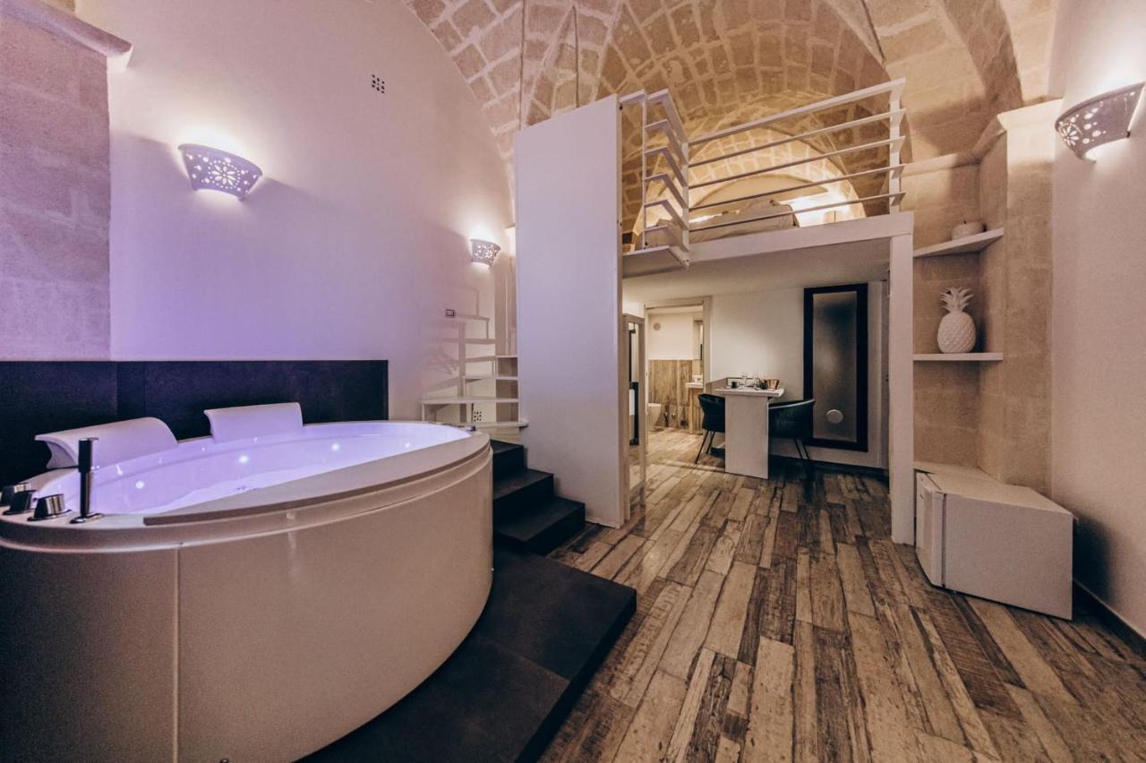 Le Suite Bed Pulsano Exterior photo