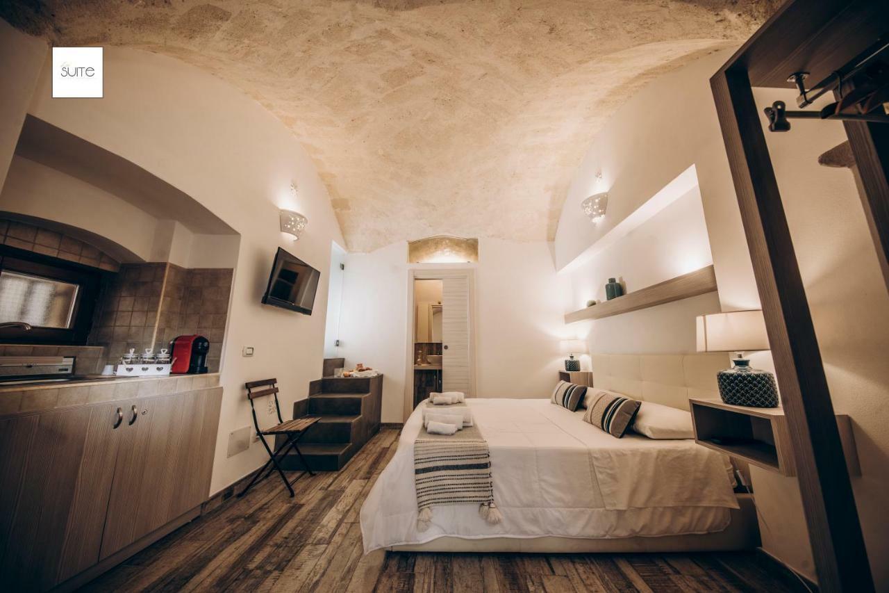 Le Suite Bed Pulsano Exterior photo